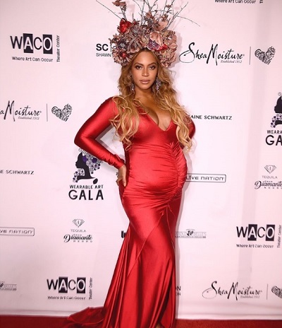 ビヨンセ、出産は間もなく？（画像は『Beyonce 2017年5月1日付Instagram「Inaugural Wearable Art Gala in support of WACO Theater Center」』のスクリーンショット）