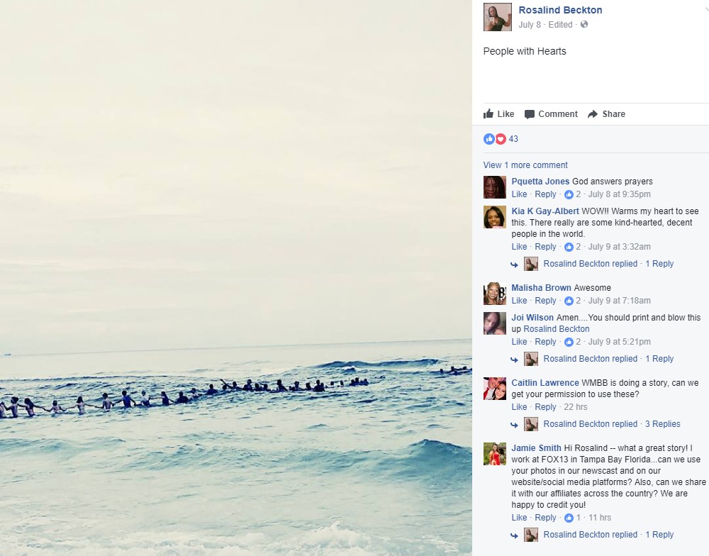 溺れた家族を救うため、人々が協力して作り上げた人間ロープ（画像は『Rosalind Beckton　2017年7月8日付Facebook「People with Hearts」』のスクリーンショット）