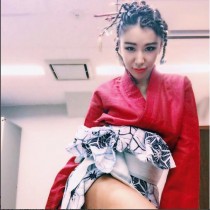 【エンタがビタミン♪】鈴木紗理奈『祭り2017』で艶やかな姿　サービスショットに「鼻血出るわ…」
