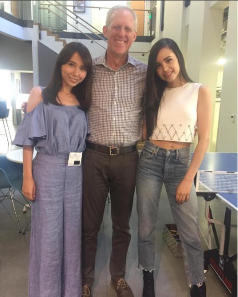 May J.とケン・バント社長、ソフィア・カーソン（画像は『May J. Official　2017年8月9日付Instagram「It was great meeting ＠kenbunt and ＠sofiacarson at The Walt Disney Studios!」』のスクリーンショット）