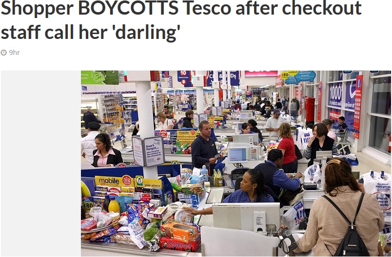 店員に親しげに呼ばれた女性客が「不愉快」（画像は『cetusnews.com　2017年9月22日付「Shopper BOYCOTTS Tesco after checkout staff call her ‘darling’」（Evening Standard）』のスクリーンショット）