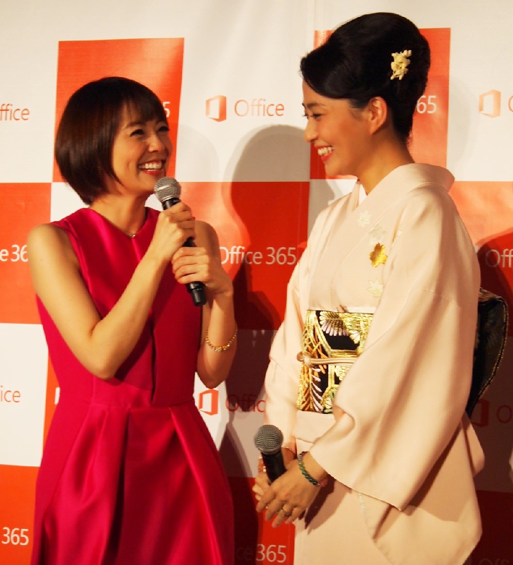 小林麻耶と麻央さん、2014年10月のイベントにて