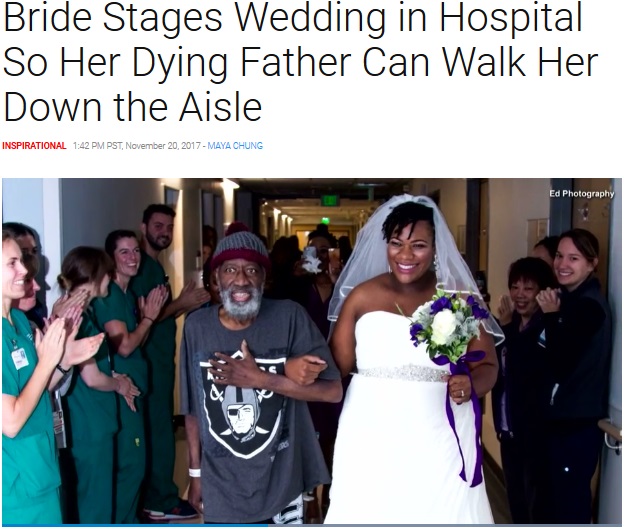 病院で挙式した花嫁、大好きな父親と並んで歩く（画像は『Inside Edition　2017年11月20日付「Bride Stages Wedding in Hospital So Her Dying Father Can Walk Her Down the Aisle」』のスクリーンショット）