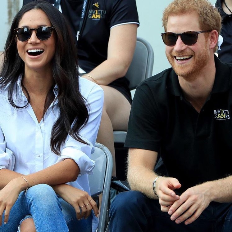 メーガンと王子の婚約で、少女らの夢膨らむ（画像は『Kensington Palace　2017年11月27日付Instagram「His Royal Highness Prince Henry of Wales and Ms. Meghan Markle are engaged to be married.」』のスクリーンショット）