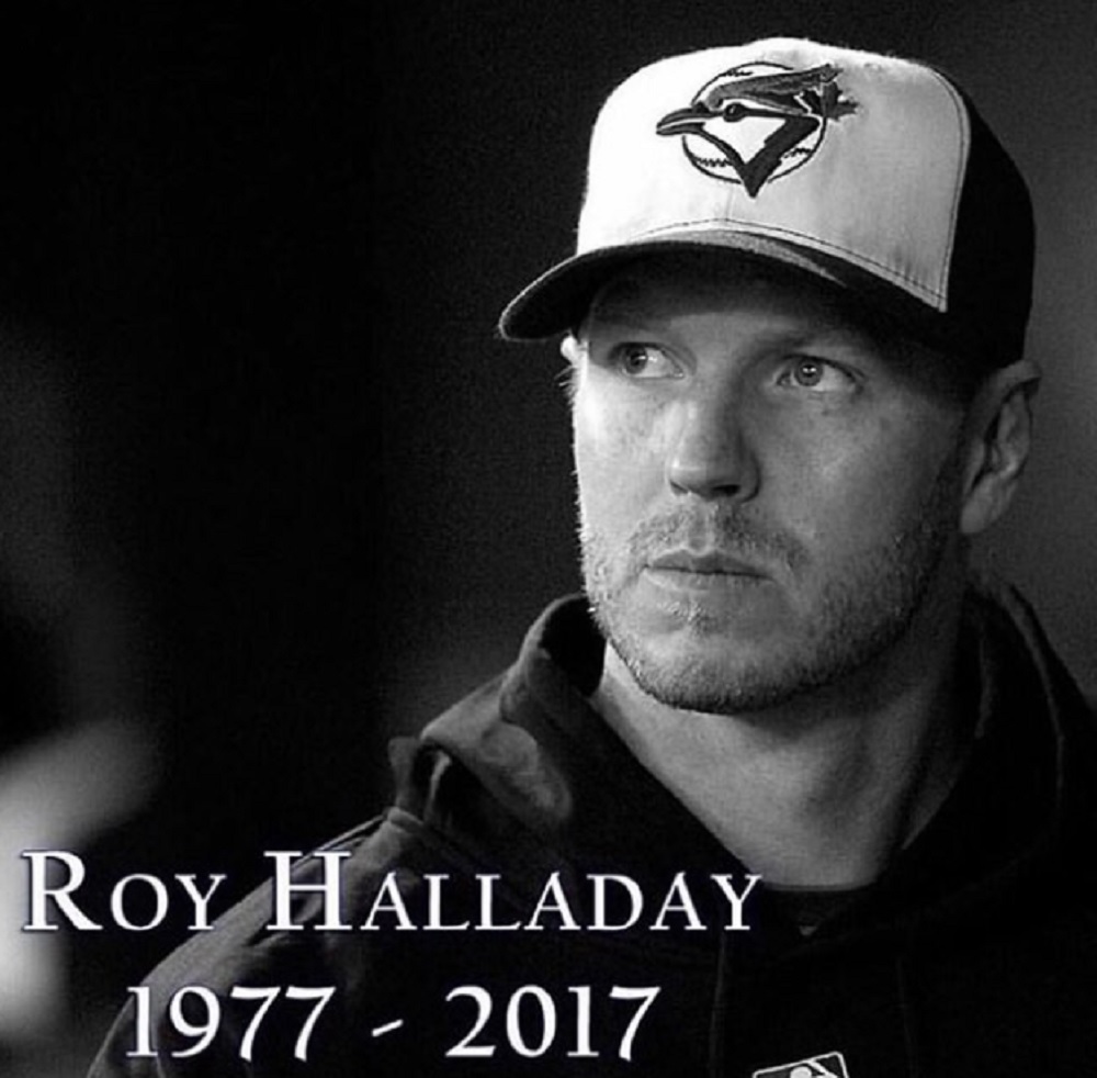 40歳の若さで急死（画像は『Alex Rodriguez　‏2017年11月7日付Twitter「Sad to hear about the passing of Roy Halladay today. Tremendous competitor. Prayers go out to his family.」』のスクリーンショット）