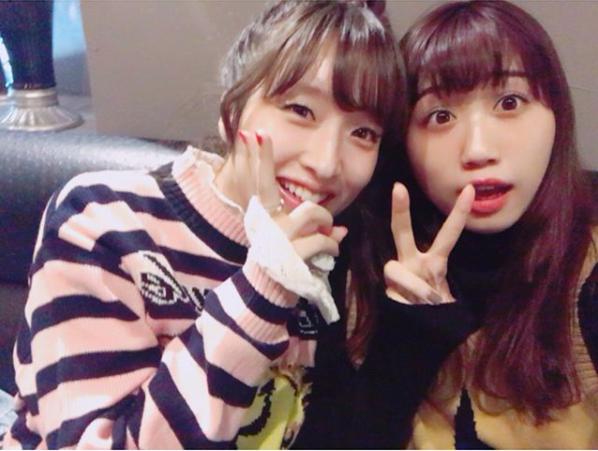梅田彩佳とNMB48日下このみ（画像は『梅田彩佳　2017年11月26日付Instagram「久しぶりにこのみんに会えました。」』のスクリーンショット）