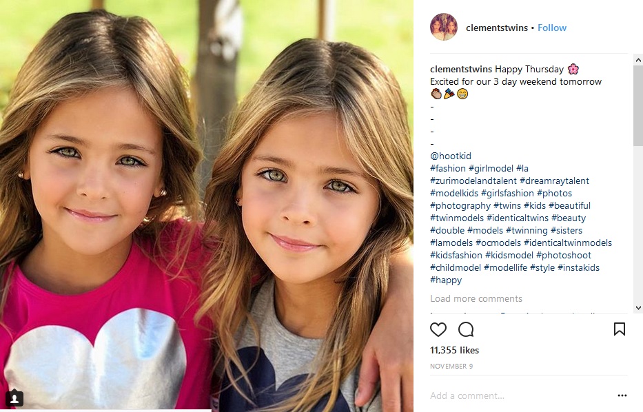 アメリカの可愛い一卵性双生児少女がインスタで大人気（画像は『Ava Marie ＆ Leah Rose　2017年11月9日付Instagram「Happy Thursday Excited for our 3 day weekend tomorrow」』のスクリーンショット）