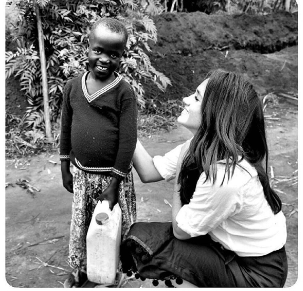 メーガンに、大きな期待も？（画像は『Meghan Markle　2016年9月1日付Instagram「＃TBT to my most recent visit to Rwanda.」』のスクリーンショット）