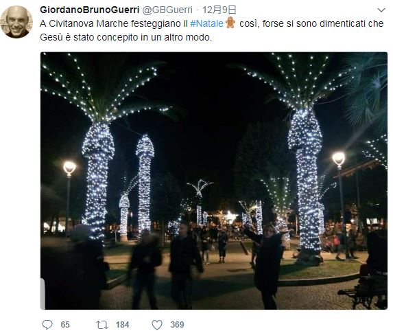 男性の体のある部分を思わせる…？（画像は『GiordanoBrunoGuerri　2017年12月9日付Twitter「A Civitanova Marche festeggiano il ＃Natale」』のスクリーンショット）