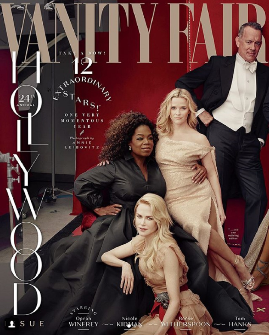 リースの脚に視線釘付け！（画像は『Vanity Fair　2018年1月25日付Instagram「12 extraordinary stars, one very momentous year―the 2018 Hollywood portfolio is here.」（Photograph by Annie Leibovitz）』のスクリーンショット）