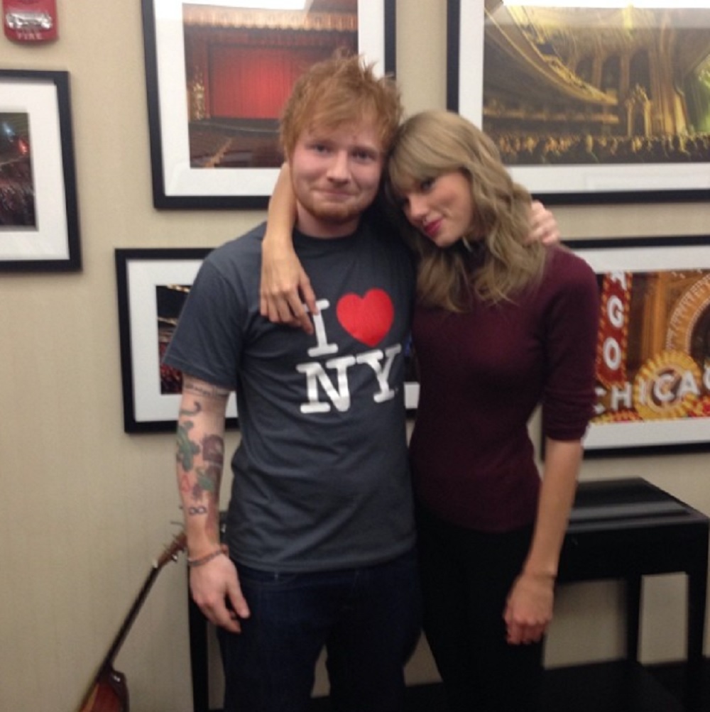 結婚を決めたエド「テイラーに感謝！」（画像は『Ed Sheeran　2013年11月2日付Instagram「Thank you to ms. Swift for being the surprise guest this evening！」』のスクリーンショット）