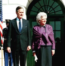【イタすぎるセレブ達・番外編】ブッシュ元米大統領夫人が死去　「治療断念」の発表から数日で