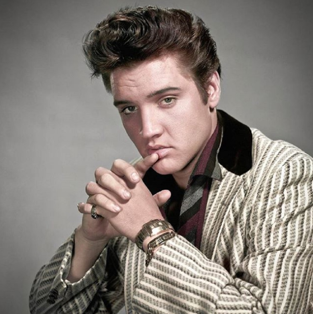 エルヴィス、豪快に見えたものの実は…（画像は『Elvis Presley　2017年1月8日付Instagram「Happy Birthday to the one ＆ only Elvis Presley, born on this date in 1935! ＃HappyBirthdayElvis」』のスクリーンショット）