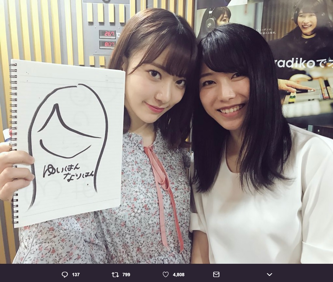 『AKB48のオールナイトニッポン』で共演した宮脇咲良と横山由依（画像は『横山由依　2018年6月28日付Twitter「＃akb48ann ありがとうございました」』のスクリーンショット）