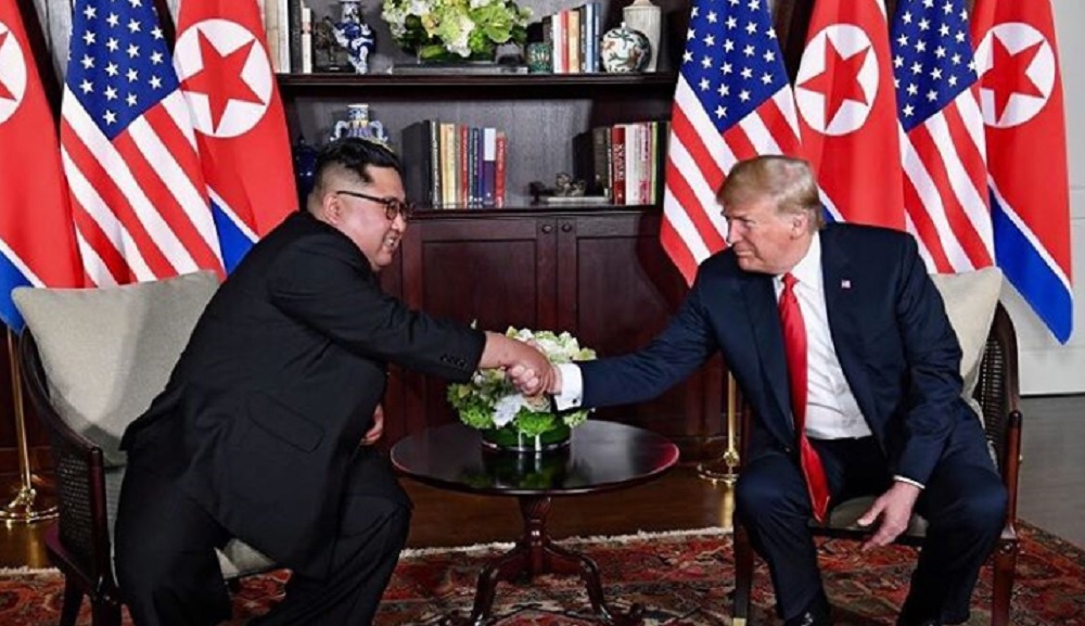 トランプ大統領「“My people”も北朝鮮の人々のようなら…」（画像は『President Donald J. Trump　2018年6月12日付Instagram「＃SingaporeSummit ＃TrumpKimSummit　＃USA ＃NorthKorea」』のスクリーンショット）