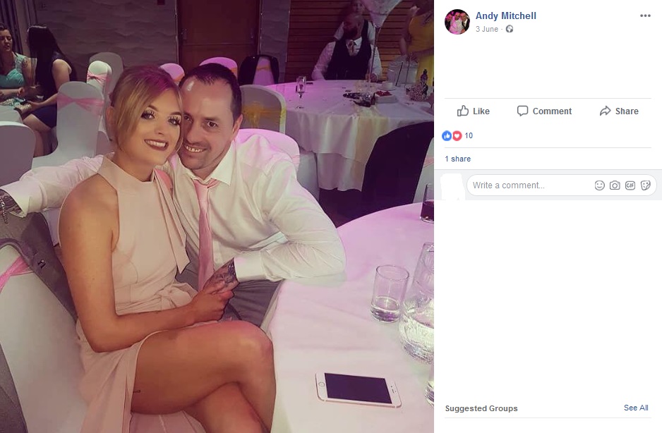 挙式から16日後に浮気で夫に追い出された女性（写真は結婚式当日）（画像は『Andy Mitchell　2018年6月3日付Facebook』のスクリーンショット）