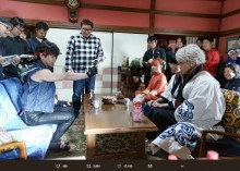 【エンタがビタミン♪】『銀魂2』福田監督の誕生日を祝い撮影現場を公開　その光景に「トッシーだ」の声