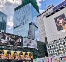 【エンタがビタミン♪】イモトアヤコ×安室奈美恵　広告が渋谷の街でコラボ「運命ですね」の声も