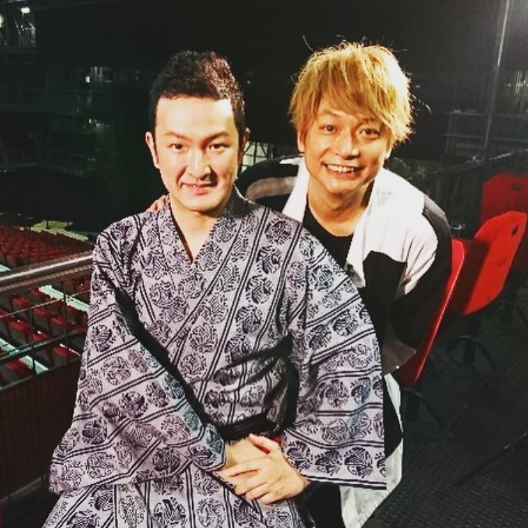 中村獅童と香取慎吾（画像は『Shido Nakamura　2018年9月20日付Instagram「大好きな人とパリにて再会」』のスクリーンショット）