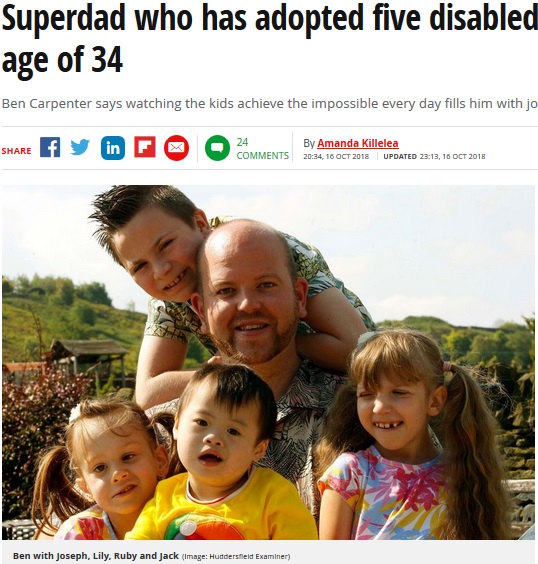 今回新たに5人目の障害児を養子にしたシングルファーザー（画像は『Mirror　2018年10月17日付「Superdad who has adopted five disabled children at the age of 34」（Image: Huddersfield Examiner）』のスクリーンショット）
