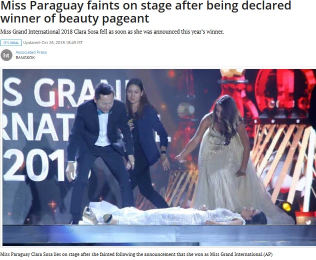 ミスコン優勝者がステージ上で失神！（画像は『Hindustan Times　2018年10月26日付「Miss Paraguay faints on stage after being declared winner of beauty pageant」（AP）』のスクリーンショット）