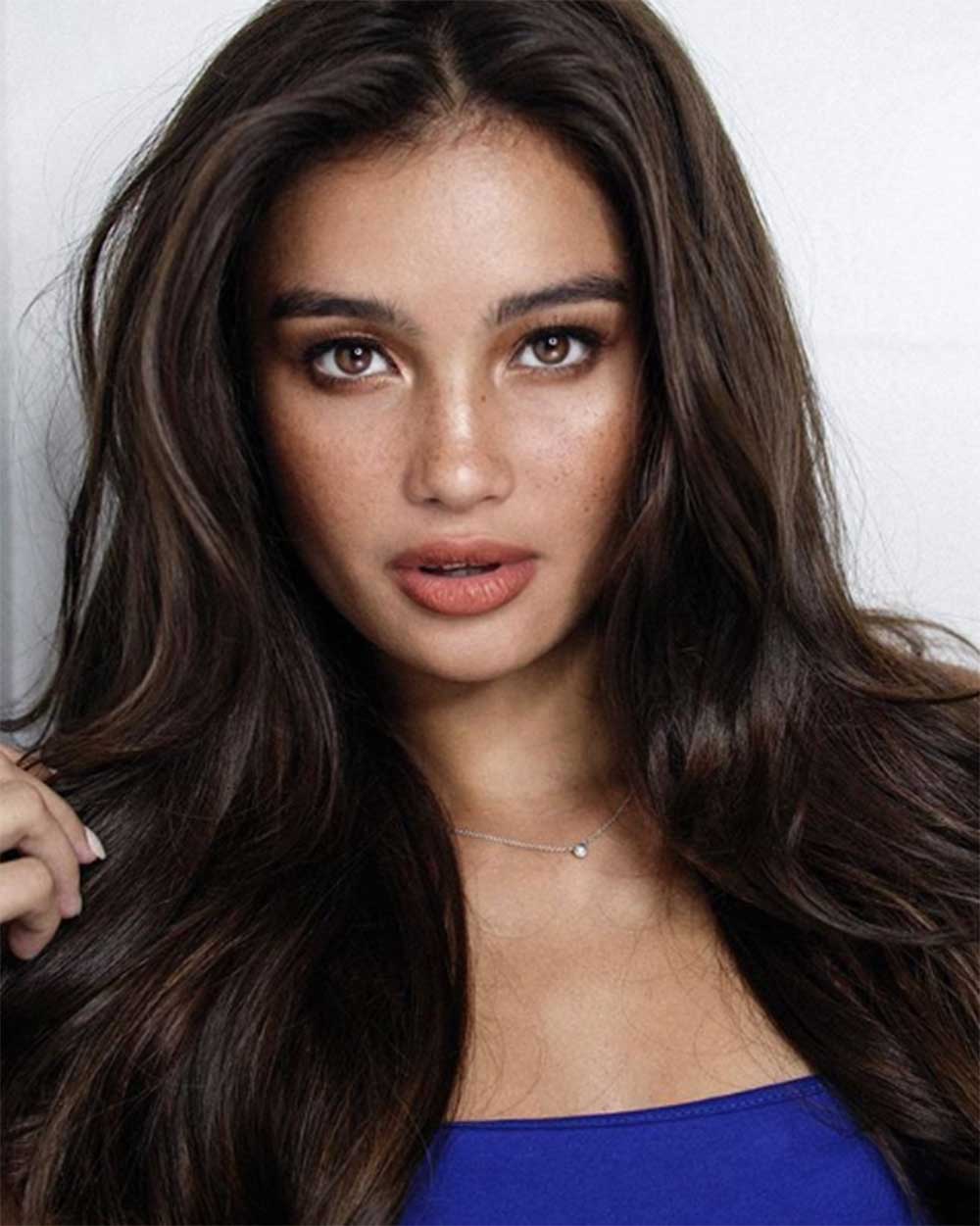 フィリピン出身の22歳、ケルシー・メリット（画像は『Kelsey Merritt　2018年9月15日付Instagram「Love the makeup ＠antheabueno」』のスクリーンショット）