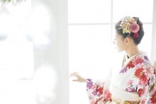 【エンタがビタミン♪】石井杏奈“成人式の前撮り”写真にファンため息「美しすぎる…」