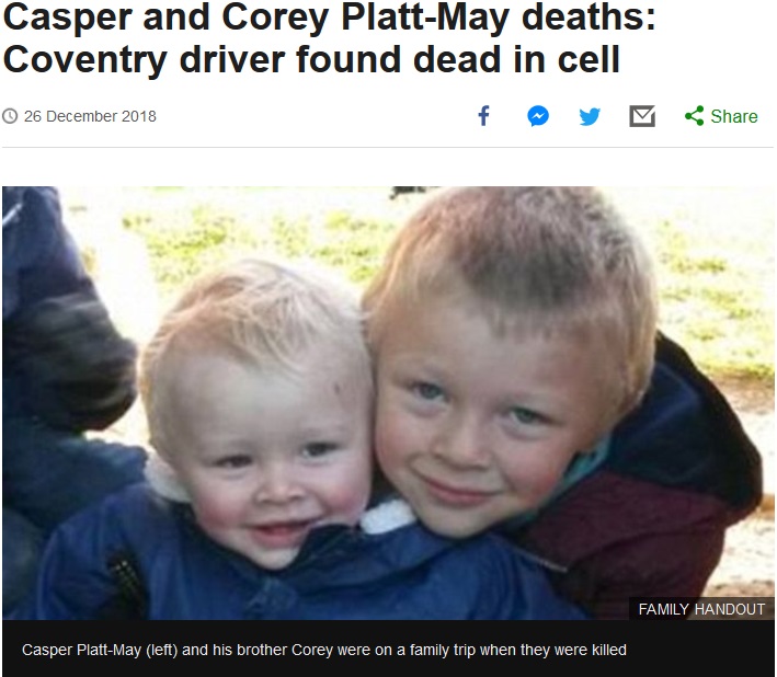 薬物中毒者の運転する車に轢かれて死亡した2歳と6歳児（画像は『BBC News　2018年12月26日付「Casper and Corey Platt-May deaths: Coventry driver found dead in cell」（FAMILY HANDOUT）』のスクリーンショット）
