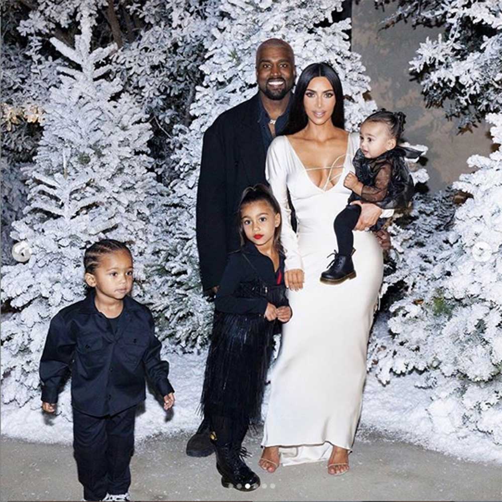 豪華なクリスマスパーティーを開催したキム・カーダシアンとカニエ・ウェスト（画像は『Kim Kardashian West　2018年12月27日付Instagram「Merry Christmas」』のスクリーンショット）