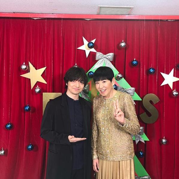 三浦大知と和田アキ子（画像は『和田アキ子　2018年12月12日付Instagram「FNS歌謡祭 三浦大知君との「あの鐘を鳴らすのはあなた」を歌いました」』のスクリーンショット）