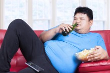 「正月太り」経験者は7割超！　年末年始に太ったパートナーを見て幻滅した人は5人に1人