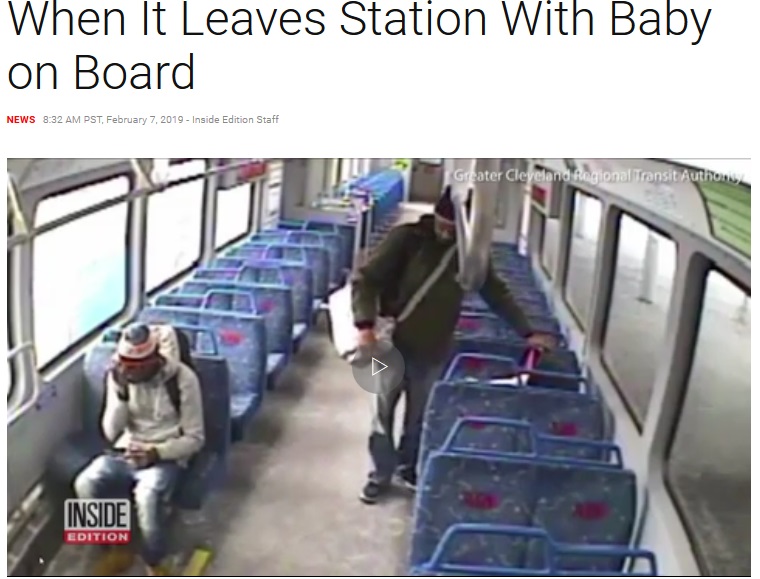 電車内に赤ちゃんをおいて父親はホームへ（画像は『Inside Edition　2019年2月7日付「Panicked Dad Chases After Train When It Leaves Station With Baby on Board」』のスクリーンショット）