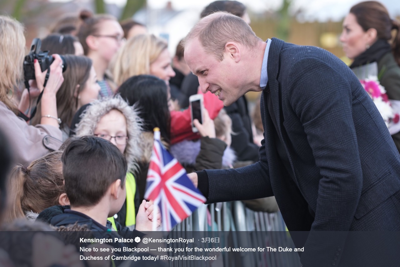 40代を前に“薄毛”が加速中のウィリアム王子（画像は『Kensington Palace　2019年3月6日付Twitter「Nice to see you Blackpool — thank you for the wonderful welcome for The Duke and Duchess of Cambridge today!」』のスクリーンショット）
