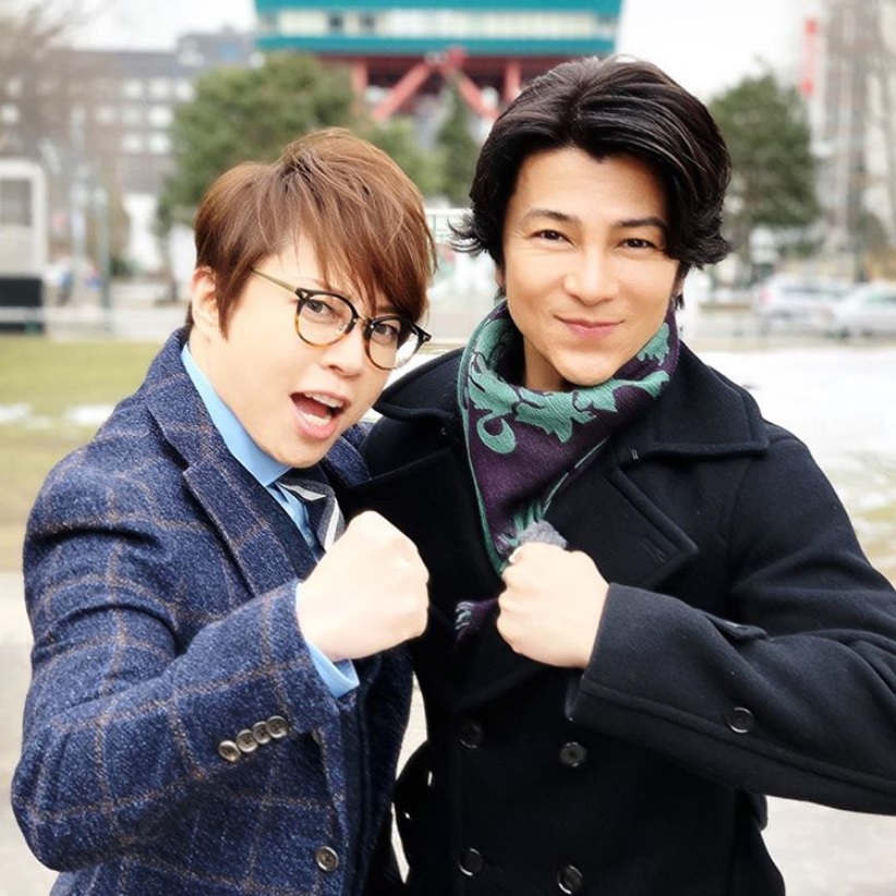 西川貴教と武田真治（画像は『西川貴教　2019年3月15日付Instagram「W筋肉でロケをしています！」』のスクリーンショット）