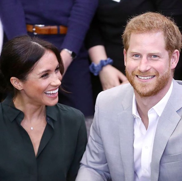 ケンジントン宮殿からフロッグモア・コテージへ引越したヘンリー王子夫妻（画像は『The Royal Family　2018年10月15日付Instagram「The Duke and Duchess of Sussex have today announced that The Duchess of Sussex is expecting a baby, due in Spring 2019. Photo: PA Images」』のスクリーンショット）