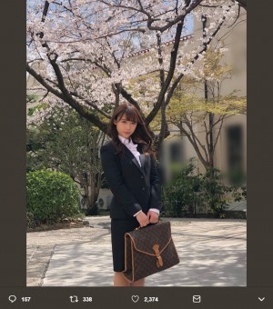 【エンタがビタミン♪】AKB48チーム8・山本瑠香、大学入学式のスーツ姿に　「洋服の青山のCM」の声