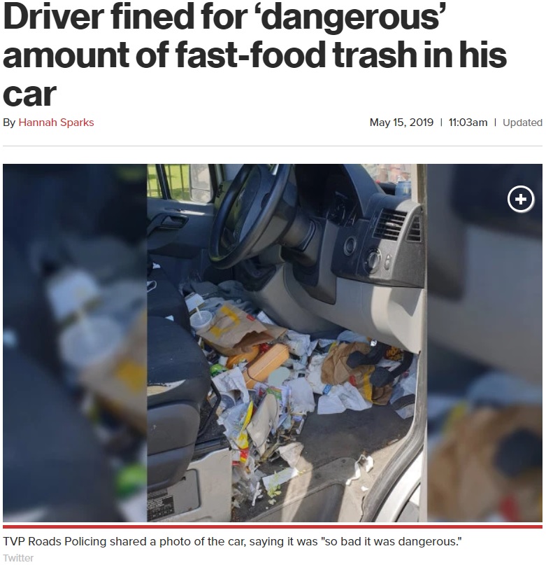 ゴミで溢れた車内に警察は「運転に危険を伴う」（画像は『New York Post　2019年5月15日付「Driver fined for ‘dangerous’ amount of fast-food trash in his car」（Twitter）』のスクリーンショット）