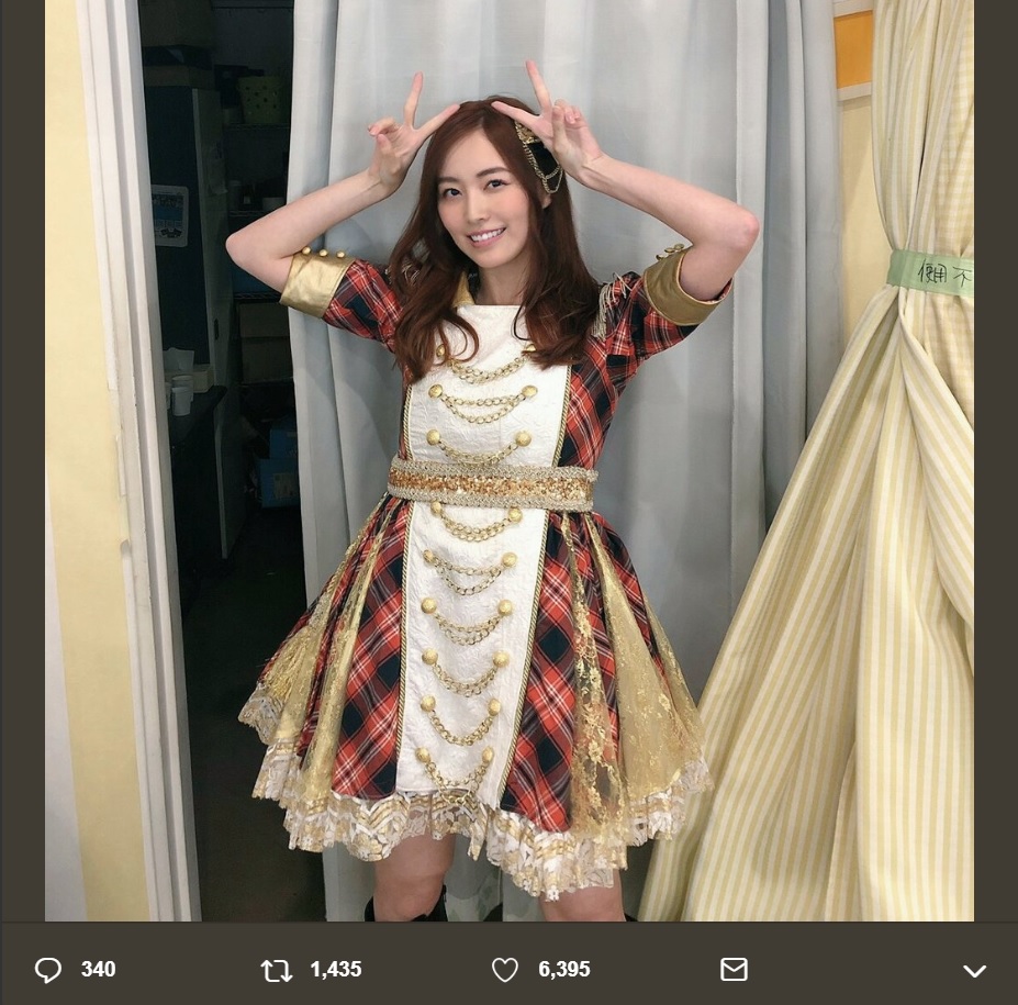松井珠理奈“生誕祭”での衣装（画像は『松井珠理奈（ハリウッドJURINA）　2019年6月17日付Twitter「素敵な時間をありがとうございました!! 伝えたいことしっかりお話できたと思います」』のスクリーンショット）