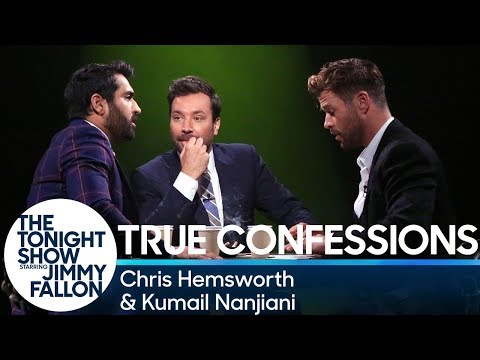 仰天告白したクリス・ヘムズワース（右）（画像は『The Tonight Show Starring Jimmy Fallon　2019年6月12日公開 YouTube「True Confessions with Chris Hemsworth and Kumail Nanjiani」』のサムネイル）