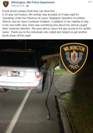 【海外発！Breaking News】飲酒運転の女、ガソリンスタンドの給油ノズルをぶら下げたまま走行し逮捕（米）
