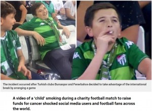【海外発！Breaking News】サッカー中継に喫煙する子供が映る　人々が騒ぐも実年齢が36歳と判明（トルコ）