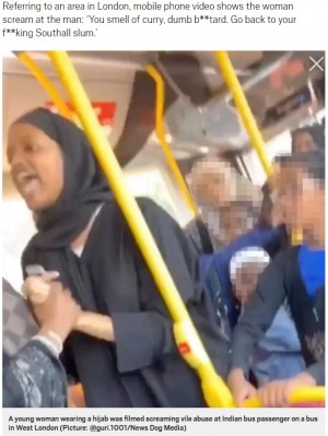 【海外発！Breaking News】ヒジャブの女性、バス車内でインド人男性に「カレー臭い！」と猛攻撃（英）