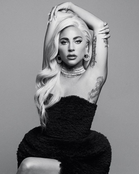 “シングル宣言”をしたレディー・ガガ（画像は『Lady Gaga　2019年9月18日付Instagram「For ＠allure’s ＃AllureBestOfBeauty issue in ＠hauslabs」』のスクリーンショット）