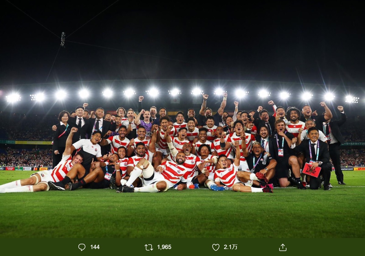 スコットランド戦を終えた“日本代表チーム”（画像は『流大　2019年10月14日付Twitter「全ての方にありがとう。」』のスクリーンショット）