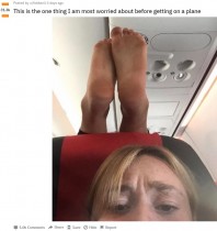 【海外発！Breaking News】機内で後ろの席からの“汚い足”に「注意すべき？」それとも「我慢するべき？」
