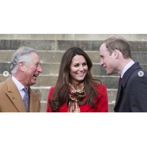 チャールズ皇太子も長男夫妻との写真を公開（画像は『Clarence House　2020年1月9日付Instagram「Wishing The Duchess of Cambridge a very Happy Birthday」』のスクリーンショット）