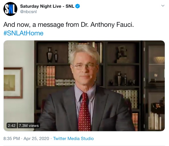 アンソニー・ファウチ博士に扮したブラッド・ピット（画像は『Saturday Night Live - SNL　2020年4月25日付Twitter「And now, a message from Dr. Anthony Fauci.」』のスクリーンショット）