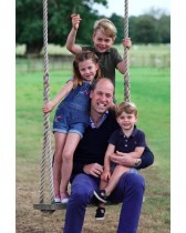 【イタすぎるセレブ達】ウィリアム王子が38歳に、キャサリン妃撮影の親子写真が「幸せそのもの！」「シャーロット王女の貫禄がすごい！」