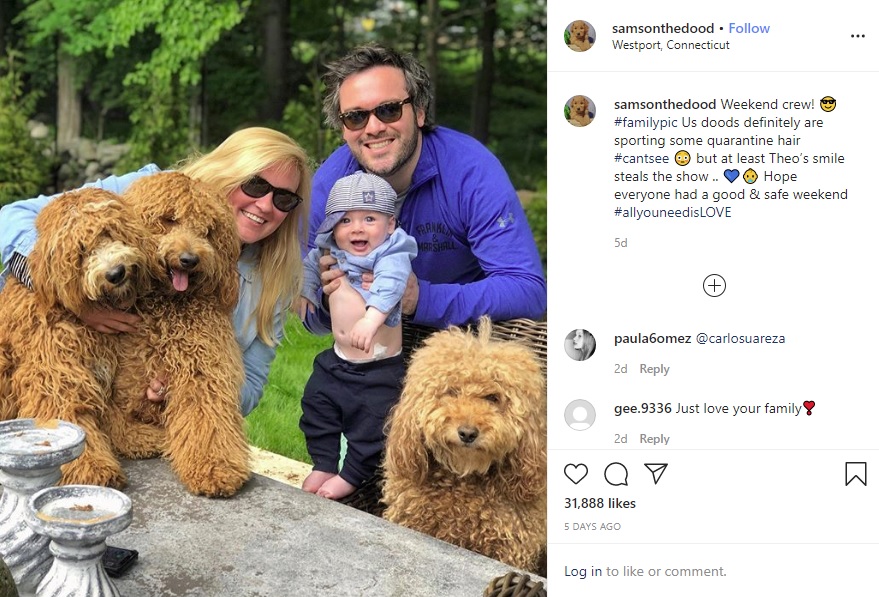 3頭のゴールデンドゥードルと暮らす一家（画像は『Samson The Goldendoodle （f1b）　2020年6月1日付Instagram「Weekend crew!」』のスクリーンショット）