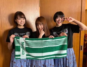 NegiccoのKaede、Nao☆、Megu（画像は『ぽんちゃさん　2020年3月21日付Instagram「赤坂BLITZライブグッズ販売しています」』のスクリーンショット）